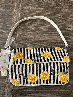 NWT Beaded Lemon Purse Bag